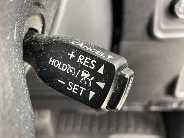 トヨタ ランドクルーザー プラド TX Lパッケージ 大阪府 2019(平31)年 4.4万km ホワイトパールクリスタルシャイン トヨタセーフティーセンス/　・プリクラッシュセーフティー/　・車線逸脱警報/　・レーダークルーズコントロール/　・オートマチックハイビーム/社外ディスプレイオーディオ/　CD/DVD/BT/バックカメラ/モデリスタエアロ/　フロント/リア/LEDヘッドライト/レザーシート/パワーシート/シートヒーター/エアシート/純正19インチアルミホイール/スマートキー/プッシュスタート/フォグランプ