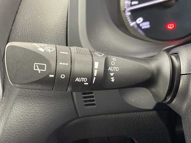 トヨタ ランドクルーザー プラド TX Lパッケージ 大阪府 2019(平31)年 4.4万km ホワイトパールクリスタルシャイン トヨタセーフティーセンス/　・プリクラッシュセーフティー/　・車線逸脱警報/　・レーダークルーズコントロール/　・オートマチックハイビーム/社外ディスプレイオーディオ/　CD/DVD/BT/バックカメラ/モデリスタエアロ/　フロント/リア/LEDヘッドライト/レザーシート/パワーシート/シートヒーター/エアシート/純正19インチアルミホイール/スマートキー/プッシュスタート/フォグランプ