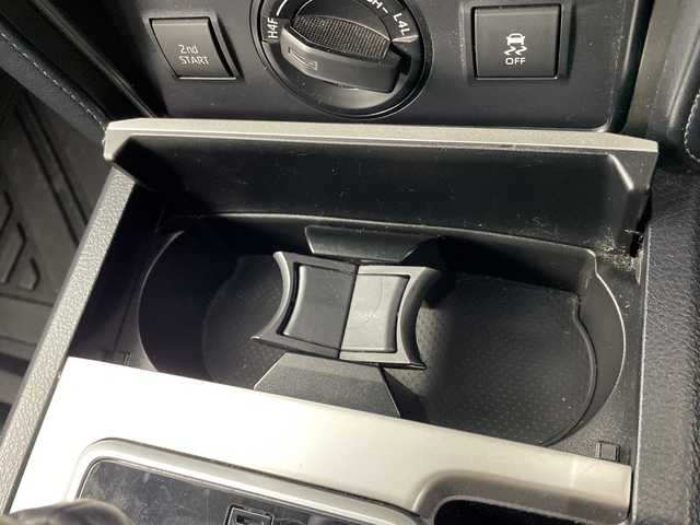 トヨタ ランドクルーザー プラド TX Lパッケージ 大阪府 2019(平31)年 4.4万km ホワイトパールクリスタルシャイン トヨタセーフティーセンス/　・プリクラッシュセーフティー/　・車線逸脱警報/　・レーダークルーズコントロール/　・オートマチックハイビーム/社外ディスプレイオーディオ/　CD/DVD/BT/バックカメラ/モデリスタエアロ/　フロント/リア/LEDヘッドライト/レザーシート/パワーシート/シートヒーター/エアシート/純正19インチアルミホイール/スマートキー/プッシュスタート/フォグランプ