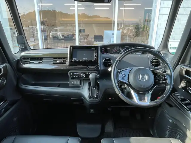 ホンダ Ｎ ＢＯＸ カスタム G EX ターボ ホンダセンシング 宮崎県 2019(平31)年 4.6万km プレミアムベルベットパープル・パール 純正ナビ「VXM-194VFi」/(AM.FM.Bluetooth.DVD.CD)/ホンダセンシング/スーパースライドシート/フルセグTV/バックカメラ/両側パワースライドドア/レーダークルーズコントロール/ETC/オートライト/ハーフレザーシート/レーンキープアシスト/横滑り防止機能/衝突軽減ブレーキ/オートエアコン/パワーステアリング/パワーウィンドウ