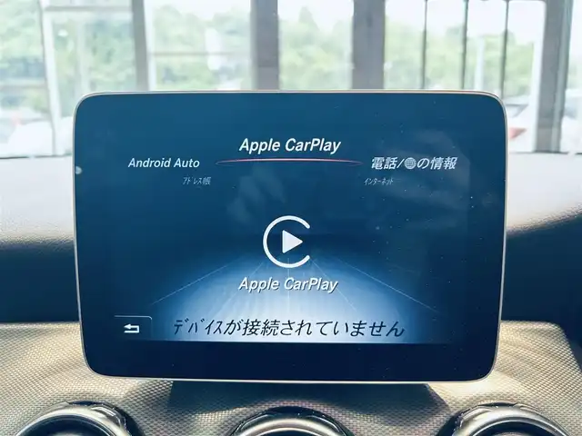 メルセデス・ベンツ ＧＬＡ２２０ 4マチック 大阪府 2019(平31)年 4.1万km コスモスブラック レーダーセーフティP/純正ナビ/バックカメラ/ＴＶ/applecarplay/純正18インチAW/LEDヘッドライト/ACC/ブラインドスポット/電動リアゲート/クリアランスソナー/黒革/シートヒーター/パドルシフト/ルーフレール/ETC/ドラレコ
