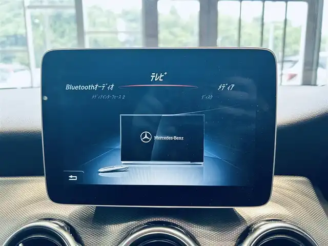 メルセデス・ベンツ ＧＬＡ２２０ 4マチック 大阪府 2019(平31)年 4.1万km コスモスブラック レーダーセーフティP/純正ナビ/バックカメラ/ＴＶ/applecarplay/純正18インチAW/LEDヘッドライト/ACC/ブラインドスポット/電動リアゲート/クリアランスソナー/黒革/シートヒーター/パドルシフト/ルーフレール/ETC/ドラレコ
