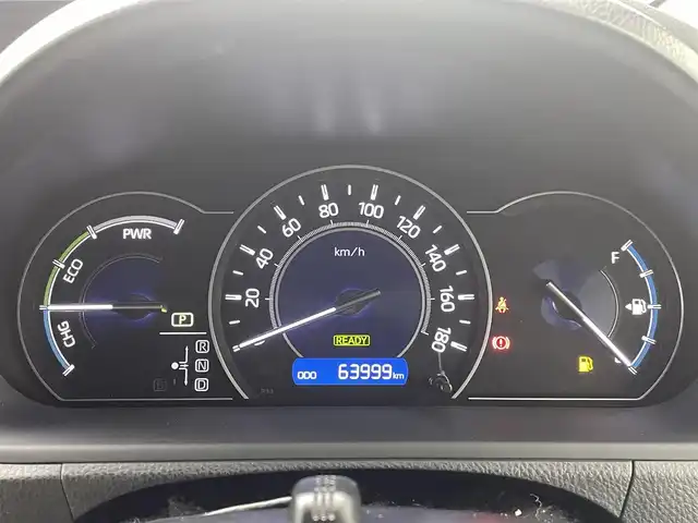 トヨタ ヴォクシー ハイブリッド ZS 煌 熊本県 2018(平30)年 6.4万km ホワイトパールクリスタルシャイン ワンオーナー/禁煙車/純正9インチメモリナビ【NSZT-Y68T】/フルセグTV・BT・CD・DVD・FM・AM/バックカメラ/ビルトインETC/クルーズコントロール/トヨタセーフティーセンス/・プリクラッシュセーフティ/・レーンディパーチャーアラート/・オートハイビーム/両側パワースライドドア/横滑り防止/純正LEDヘッドライト/革調シートカバー/前席シートヒーター/革巻きステアリング/ステアリングスイッチ/リアオートエアコン/純正16インチアルミホイール/スマートキー/プッシュスタート/スペアキー1本/保証書/取扱説明書