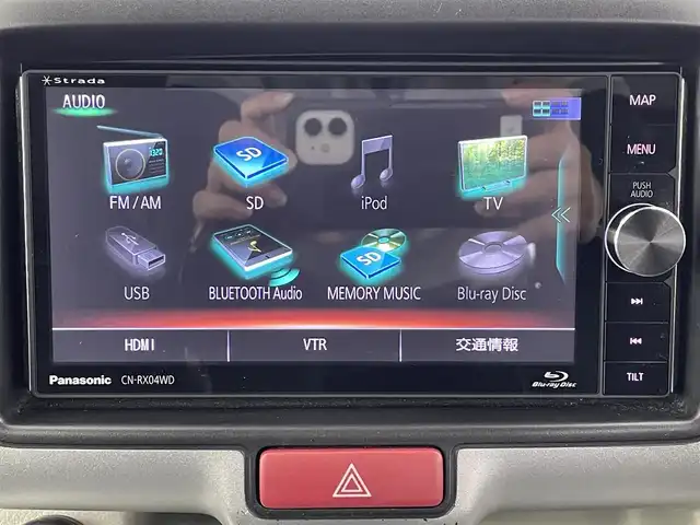 スズキ エブリィ ワゴン PZターボ スペシャル 大分県 2018(平30)年 8.1万km パールホワイト 衝突被害軽減ブレーキ/車線逸脱警報/社外SDナビ/（フルセグ/Blu-ray/CD/DVD/Bluetooth）/両側パワースライドドア/プッシュスタート/スマートキー/純正LEDヘッドライト/フォグランプ/オートライト/電格ミラー/ヘッドライトレベライザー/アイドリングストップ/横滑り防止装置/革巻きステアリング/純正ゴムフロアマット