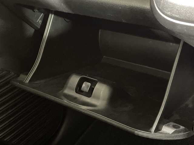 スズキ ハスラー HYBRID G 福岡県 2020(令2)年 4万km フェニックスレッドパール/ガンメタリック2トーンルーフ 社外メモリナビ/・CD/DVD/BT/フルセグTV/・バックモニター/スズキセーフティサポート/・衝突被害軽減ブレーキ/・誤発信抑制機能/・車線逸脱抑制機能/・車線逸脱警報/・ふらつき警報/・標識認識機能/・先行車発進お知らせ機能/・ハイビームアシスト/コーナーセンサー/シートヒーター（D/N)/ステアリングリモコン/ドライブレコーダー前後/ETC/アイドリングストップ/ヘッドライトレベライザー/スマートキー/・プッシュスタート/・スペアキー/フロアマット/ドアバイザー