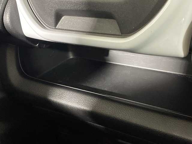 スズキ ハスラー HYBRID G 福岡県 2020(令2)年 4万km フェニックスレッドパール/ガンメタリック2トーンルーフ 社外メモリナビ/・CD/DVD/BT/フルセグTV/・バックモニター/スズキセーフティサポート/・衝突被害軽減ブレーキ/・誤発信抑制機能/・車線逸脱抑制機能/・車線逸脱警報/・ふらつき警報/・標識認識機能/・先行車発進お知らせ機能/・ハイビームアシスト/コーナーセンサー/シートヒーター（D/N)/ステアリングリモコン/ドライブレコーダー前後/ETC/アイドリングストップ/ヘッドライトレベライザー/スマートキー/・プッシュスタート/・スペアキー/フロアマット/ドアバイザー