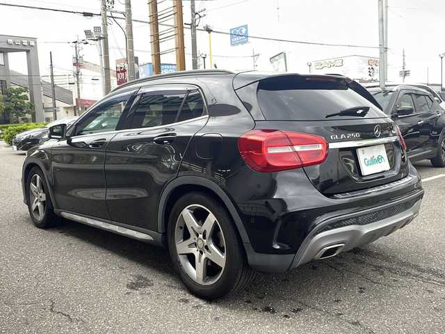 メルセデス・ベンツ ＧＬＡ２５０ 4マチック スポーツ 福井県 2014(平26)年 4.6万km 黒 キーレス/パドルシフト/ステアリングスイッチ/クルーズコントロール/LEDヘッドライト/オートライト/４WD/ダウンヒルアシストコントロール/ハーフレザーシート/運転席パワーシート/シートヒーター/コーナーセンサー/純正フロアマット/純正ドアバイザー