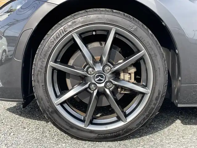 マツダ ロードスター ＲＦ VS 兵庫県 2016(平28)年 5万km マシーングレープレミアムM /メーカーOP ツートンルーフ（ブラック）//ブラウンレザーシート//シートヒーター（運転席、助手席）//BOSEサウンド//純正ナビ//地デジ/DVD/BT/USB//ステアリングリモコン//パドルシフト//オートLEDヘッドランプ//純正17インチAW//ETC//BSM（ブラインドスポットモニタリング）//HBC（ハイビームコントロールシステム）//車線逸脱警報システム//RCTA（リヤクロストラフィックアラート）//スペアキー