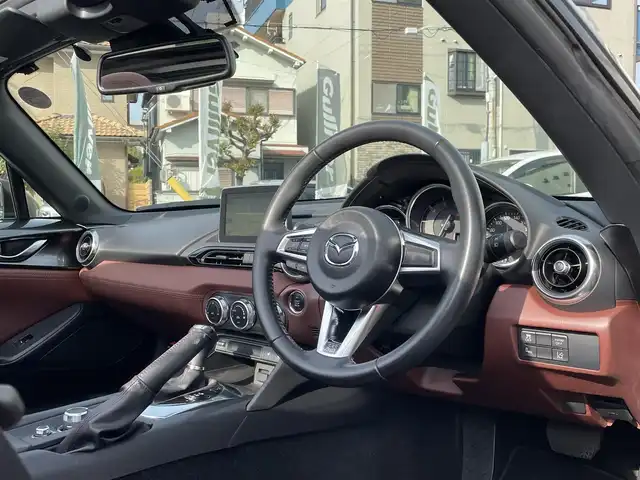 マツダ ロードスター ＲＦ VS 兵庫県 2016(平28)年 5万km マシーングレープレミアムM /メーカーOP ツートンルーフ（ブラック）//ブラウンレザーシート//シートヒーター（運転席、助手席）//BOSEサウンド//純正ナビ//地デジ/DVD/BT/USB//ステアリングリモコン//パドルシフト//オートLEDヘッドランプ//純正17インチAW//ETC//BSM（ブラインドスポットモニタリング）//HBC（ハイビームコントロールシステム）//車線逸脱警報システム//RCTA（リヤクロストラフィックアラート）//スペアキー