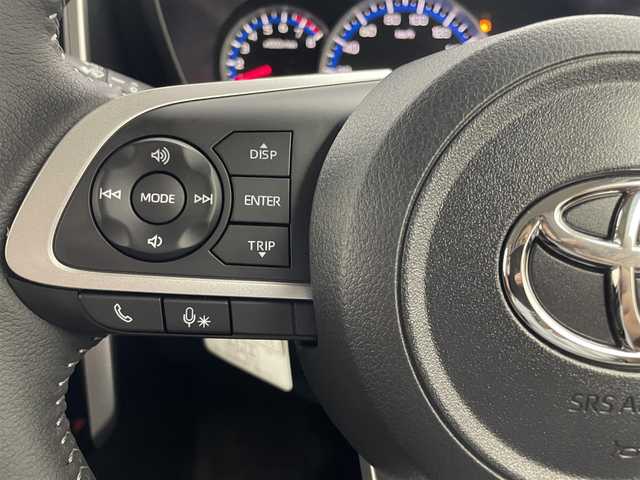 トヨタ ルーミー カスタムG 埼玉県 2025(令7)年 0.1千km ブラックマイカメタリック 純正9インチディスプレイオーディオ/ フルセグTV Bluetooth HDMI CarPlay/バックカメラ/スマートアシスト/衝突回避支援ブレーキ機能/レーンキープアシスト/レーダークルーズコントロール/ロードサインアシスト/先行車発進お知らせ機能/クリアランスソナー /両側パワースライドドア/シートヒーター/LEDオートライト