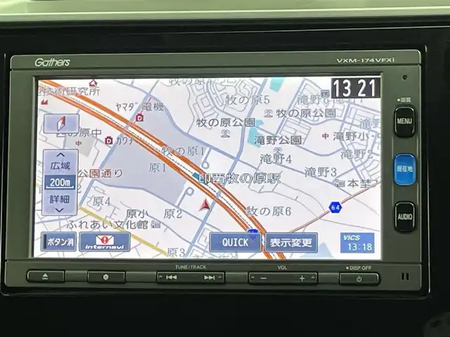 ホンダ フィット ハイブリット F 千葉県 2017(平29)年 8.5万km ミッドナイトブルービームM ワンオーナー/純正SDナビ/（CD/DVD/Ｂｌｕｅｔｏｏｔｈ/ＵＳＢ／フルセグ）/バックカメラ/アイドリングストップ/オートエアコン/オートライト/電動格納ミラー/前後ドライブレコーダー/ビルトインＥＴＣ/革巻きステアリング/ステアリングスイッチ/純正フロアマット/ドアバイザー/スペアキー×1
