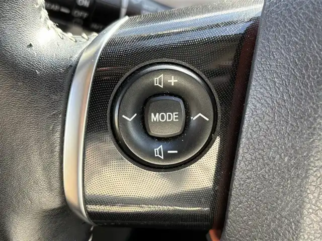 トヨタ シエンタ G 福岡県 2015(平27)年 4万km レッドマイカM バックカメラ/横滑り防止/BT/フルセグTV/SDナビ/ビルトインETC/純正フロアマット/社外アルミホイール/プッシュスタート/スマートキー/スペアキー/両側パワスラ/三列シート