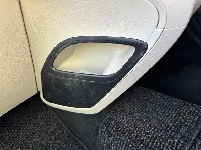 トヨタ シエンタ G 福岡県 2015(平27)年 4万km レッドマイカM バックカメラ/横滑り防止/BT/フルセグTV/SDナビ/ビルトインETC/純正フロアマット/社外アルミホイール/プッシュスタート/スマートキー/スペアキー/両側パワスラ/三列シート