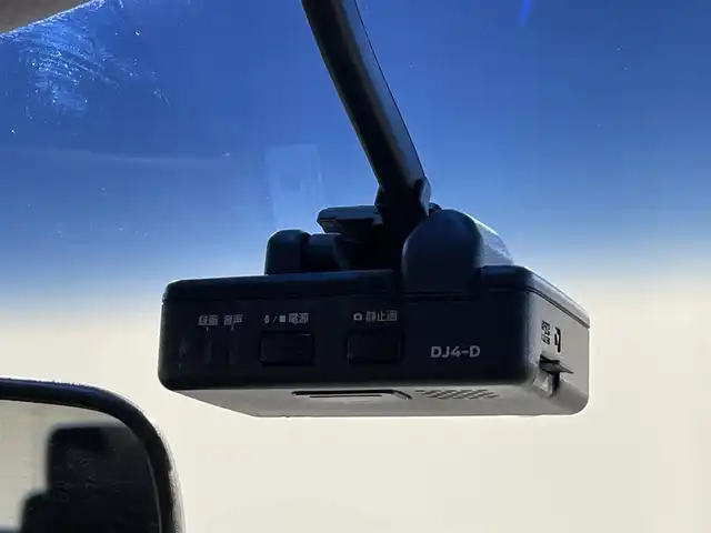 日産 エルグランド 250HWS S アーバンクロム 愛知県 2019(令1)年 3.9万km ブリリアントホワイトパール 純正9インチナビ/フリップダウンモニター/クルーズコントロール/両側電動スライドドア/LEDヘッドライト/ETC/バックカメラ/ドライブレコーダー/フルセグTV/Bluetooth/コーナーセンサー/レーンキープアシスト/オートハイビーム/プッシュスタート/USB接続/スマートキー/CD/DVD再生/ミュージックサーバー/ミュージックプレイヤー接続/純正フロアマット/純正アルミホイール/オートライト/禁煙車/ハーフレザーシート/ウィンカーミラー/電動格納ミラー/ドアバイザー/フォグランプ/オットマン/Wエアコン