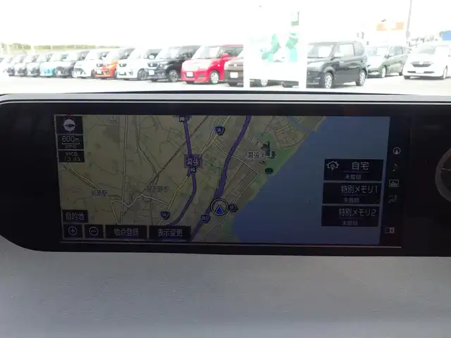 レクサス ＵＸ 250h Fスポーツ 千葉県 2019(平31)年 4.8万km ホワイトノーヴァガラスフレーク Lexus Safety System+/・プリクラッシュセーフティ/・レーンディパーチャーアラート/・オートハイビーム/・レーダークルーズコントロール/・ブラインドスポットモニター/ヘッドアップディスプレイ/ASC（アクティブサウンドコントロール）/ブラックレザーシート/前席パワーシート/エアシート/シートヒーター/純正SDナビ/地デジTV/【DVD/CD再生機能　Bluetooth接続】/パノラミックビューモニター/リバース連動ドアミラー（左/右）/革巻きステアリング/ステアリングヒーター/ステアリングスイッチ/パドルシフト/ETC/LEDヘッドライト/フォグライト/ウインカーミラー/TRDマフラー/純正18インチアルミホイル/サイド/カーテンエアバッグ/スマートキー