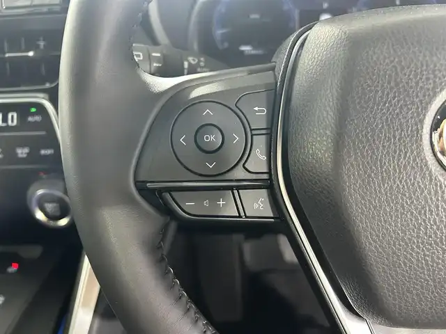 トヨタ ハリアー G 佐賀県 2024(令6)年 0.9万km ブラック 純正12.3インチディスプレイオーディオ/ＡＭ/ＦＭ/Bluetooth/フルセグTV/バックカメラ/クルーズコントロール(追従あり)/衝突被害軽減システム/レーンアシスト/パワーバックドア/パワーシート/シートメモリ/ETC2.0/LEDヘッドライト/フォグランプ/オートエアコン/盗難防止装置/横滑り防止装置/車線逸脱警報/オートライト/オートマチックハイビーム/スマートキー/プッシュスタート/純正フロアマット/純正18インチアルミホイール	/電子パーキング/オートブレーキホールド/ステアリングスイッチ/電動格納ミラー/コーナーセンサー