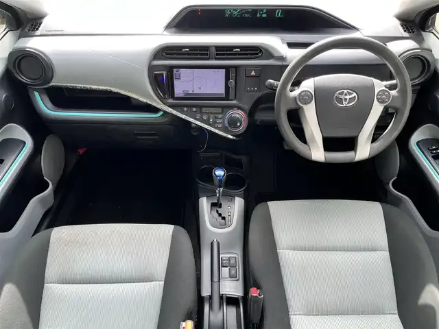 トヨタ アクア S 滋賀県 2012(平24)年 4.8万km ブラックマイカ 純正７インチナビ/【Bluetooth/CD/DVD/フルセグTV/SD】/モデリスタエアロ/ETC/D/Nシートヒーター/オートライト/純正フロアマット/プッシュスタート/ステアリングリモコン/スマートキー