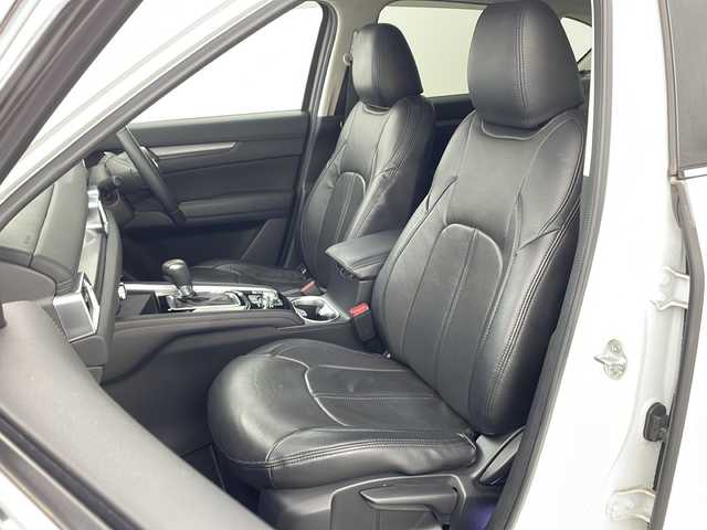 マツダ ＣＸ－５ 20S プロアクティブ 兵庫県 2017(平29)年 5.4万km スノーフレイクホワイトパールマイカ ・純正ナビ/CD/DVD/Bluetooth/USB/TV/・バックカメラ/・ブラインドスポットモニタリング/・スマートシティブレーキサポート/・スマートブレーキサポート/・車間認知支援システム/・交通標識認識システム/・ドライバーアテンションアラート/・パーキングセンサー/・オートマチックハイビーム/・ＬＥＤヘッドライト/・オートライト/・レーダークルーズコントロール/・アイドリングストップ/・革巻きステアリング/・ステアリングスイッチ/・レザー調シートカバー/・純正フロアマット/・純正19インチアルミホイール/・アドバンストキー/・プッシュスタート