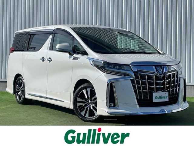 トヨタ アルファード S Cパッケージ 香川県 2020(令2)年 1.1万km ホワイトパールクリスタルシャイン 登録時走行距離10930km/モデリスタエアロ（F/S/R）/純正9型ディスプレイ（ナビ機能付き）/（フルセグTV/Bluetooth/USB）/DVDデッキ/バックカメラ/フリップダウンモニター/デジタルインナーミラー/トヨタセーフティセンス/・プリクラッシュセーフティ/・アダプティブクルーズコントロール/・レーンディパーチャーアラート/・オートマチックハイビーム/・パーキングサポートブレーキ/・リヤクロストラフィックアラート/・ロードサインアシスト/ブラインドスポットモニター/クリアランスソナー/ウッドコンビステアリング/ステアリングスイッチ/ステアリングヒーター/黒革シート/前席ベンチレーション（ヒーター/クーラー）/前席パワーシート/運転席メモリー機能/3眼LEDヘッドライト/フォグライト/電動バックドア/両側電動スライドドア/前後ドライブレコーダー【DC-DR652】/純正ビルトインETC/電動パーキングブレーキ/オートブレーキホールド/シーケンシャルウィンカー/後席ロールサンシェード/純正18インチアルミホイール/純正フロアマット