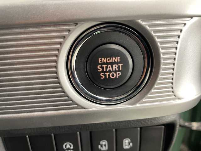 スズキ スペーシア HYBRID X 2トーン 宮崎県 2019(平31)年 3.1万km ツールグリーンパールメタリック/ブラック2トーン 社外ナビ(MDV-D706BTW)/CD/DVD/AM/FM/SD/Bluetooth/フルセグ/両側パワースライドドア/アイドリングストップ/横滑り防止装置/車線逸脱警報/コーナーセンサー/電動格納ミラー/ウィンカーミラー/ドライブレコーダー/バックカメラ/シートヒーター/フロアマット/サイドバイザー/LEDヘッドライト/サーキュレーター/ETC