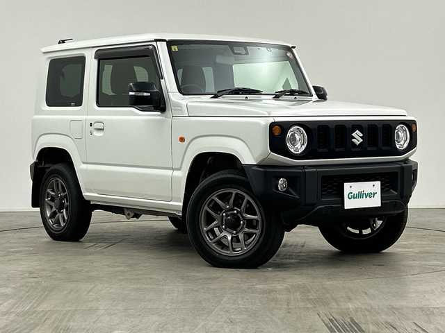 スズキ ジムニー XC 三重県 2020(令2)年 2.8万km ピュアホワイトP /禁煙車//ワンオーナー　//純正８型ナビ　/（CD.DVD.SD.BT.フルセグTV）//ＥＴＣ　//前方ドラレコ　//クルーズコントロール　//衝突軽減ブレーキ　//レーンキープアシスト　//ヒルディセントコントロール　//シートヒーター　//純正１６インチＡＷ　//ＬＥＤヘッドライト//革調シートカバー