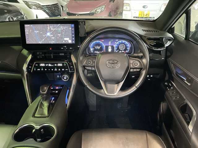 トヨタ ハリアー G 神奈川県 2023(令5)年 2.2万km プラチナホワイトパールマイカ ワンオーナー/純正ナビ(HDMI/BT/USB)/Apple CarPlay/Android Auto/運転席パワーシート/トヨタセーフティセンス/レーダークルーズコントロール/レーンキープアシスト/オートハイビーム/デジタルインナーミラー/前後ドライブレコーダー/パワーバックドア/ビルトインETC2.0/スマートキー　2本/保証書/取扱説明書