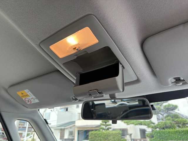 スズキ ソリオ バンディット HV MV 大阪府 2018(平30)年 3.2万km スーパーブラックパール 純正ナビ　/フルセグ　/片側パワースライドドア　/ビルトインＥＴＣ　/プッシュスタート　/スマートキー×２　/純正アルミホイール　/ＬＥＤヘッドライト　/オートライト　/ステアリングスイッチ　/ドアバイザー/電格ミラー