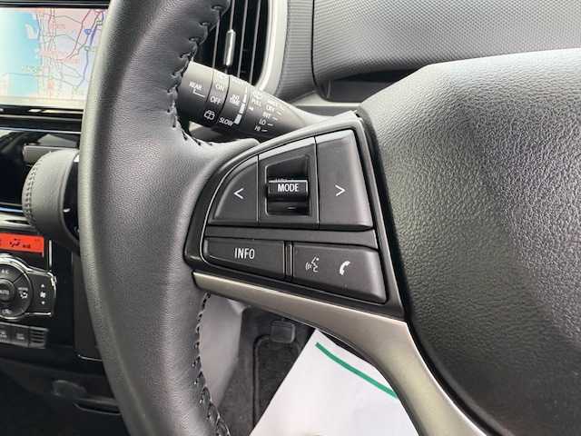 スズキ ソリオ バンディット HV MV 大阪府 2018(平30)年 3.2万km スーパーブラックパール 純正ナビ　/フルセグ　/片側パワースライドドア　/ビルトインＥＴＣ　/プッシュスタート　/スマートキー×２　/純正アルミホイール　/ＬＥＤヘッドライト　/オートライト　/ステアリングスイッチ　/ドアバイザー/電格ミラー