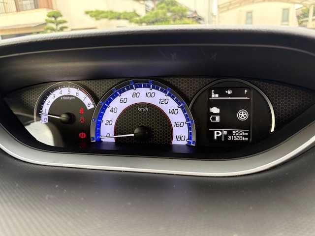 スズキ ソリオ バンディット HV MV 大阪府 2018(平30)年 3.2万km スーパーブラックパール 純正ナビ　/フルセグ　/片側パワースライドドア　/ビルトインＥＴＣ　/プッシュスタート　/スマートキー×２　/純正アルミホイール　/ＬＥＤヘッドライト　/オートライト　/ステアリングスイッチ　/ドアバイザー/電格ミラー