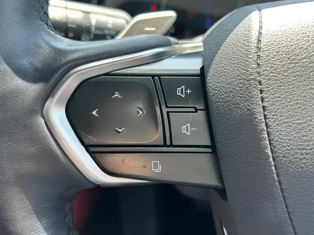 レクサス ＮＸ 250 バージョンL 静岡県 2022(令4)年 1.6万km グラファイトブラックガラスフレーク エンジンスタートボタン/パワーステアリング/パワーウィンドウ/スマートキー/MTモード付きAT/100V充電/アイドリングストップ/AAC/純正メモリナビ（フルセグTV/BT）/純正ETC2.0/サンルーフ/全方位カメラ/前後ドライブレコーダー/D+N席パワーシート/レザーシート/シートヒーター/エアシート/純正アルミホイール/ABS/横滑り防止装置/前後コーナーセンサー/レーンキープアシスト/盗難防止装置/オートライト/オートマチックハイビーム/LEDヘッドライト/衝突軽減システム/W+サイドエアバック/デジタルインナーミラー/オートホールド　/電子ブレーキ