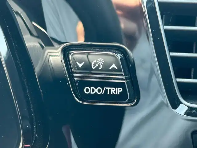 レクサス ＮＸ 250 バージョンL 静岡県 2022(令4)年 1.6万km グラファイトブラックガラスフレーク エンジンスタートボタン/パワーステアリング/パワーウィンドウ/スマートキー/MTモード付きAT/100V充電/アイドリングストップ/AAC/純正メモリナビ（フルセグTV/BT）/純正ETC2.0/サンルーフ/全方位カメラ/前後ドライブレコーダー/D+N席パワーシート/レザーシート/シートヒーター/エアシート/純正アルミホイール/ABS/横滑り防止装置/前後コーナーセンサー/レーンキープアシスト/盗難防止装置/オートライト/オートマチックハイビーム/LEDヘッドライト/衝突軽減システム/W+サイドエアバック/デジタルインナーミラー/オートホールド　/電子ブレーキ
