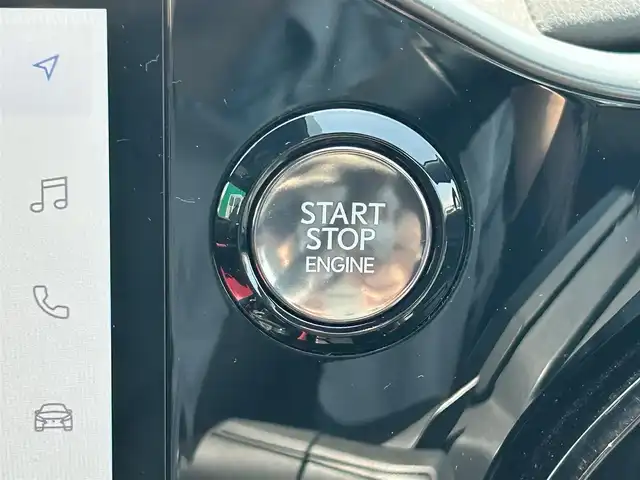 レクサス ＮＸ 250 バージョンL 静岡県 2022(令4)年 1.6万km グラファイトブラックガラスフレーク エンジンスタートボタン/パワーステアリング/パワーウィンドウ/スマートキー/MTモード付きAT/100V充電/アイドリングストップ/AAC/純正メモリナビ（フルセグTV/BT）/純正ETC2.0/サンルーフ/全方位カメラ/前後ドライブレコーダー/D+N席パワーシート/レザーシート/シートヒーター/エアシート/純正アルミホイール/ABS/横滑り防止装置/前後コーナーセンサー/レーンキープアシスト/盗難防止装置/オートライト/オートマチックハイビーム/LEDヘッドライト/衝突軽減システム/W+サイドエアバック/デジタルインナーミラー/オートホールド　/電子ブレーキ