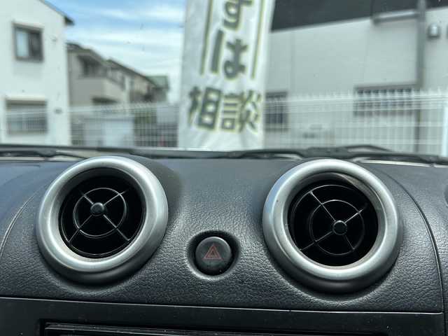 ダイハツ コペン アクティブトップ 三重県 2007(平19)年 9万km ホワイトパールマイカ 登録時89565km/禁煙車/KENWOODオーディオ(AM/FM/AUX/USB/CD)/momoハンドル/オープンカー/純正ホイール/AC/リモコンキー/取り扱い説明書/保証書