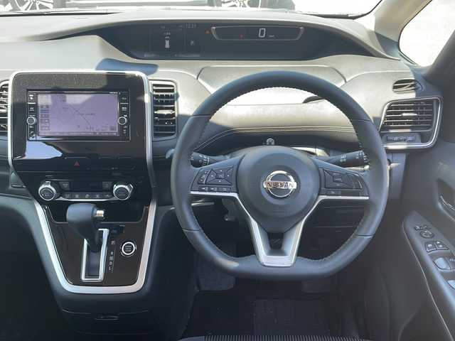 日産 セレナ ハイウェイスター Vセレクション 福島県 2018(平30)年 7.2万km ダイヤモンドブラック ワンオーナー 禁煙車 純正ナビ フルセグTV Bluetooth バックカメラ 両側パワースライドドア 衝突軽減ブレーキ オートクルーズ ETC 車線逸脱抑制装置 フォグランプ オートライト スマートキー