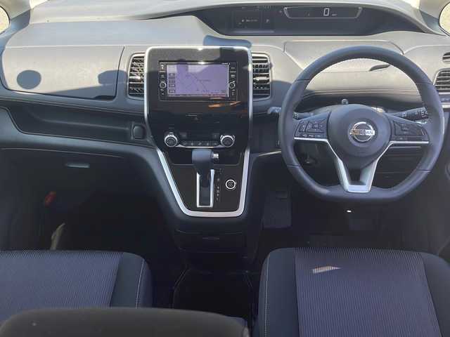 日産 セレナ ハイウェイスター Vセレクション 福島県 2018(平30)年 7.2万km ダイヤモンドブラック ワンオーナー 禁煙車 純正ナビ フルセグTV Bluetooth バックカメラ 両側パワースライドドア 衝突軽減ブレーキ オートクルーズ ETC 車線逸脱抑制装置 フォグランプ オートライト スマートキー
