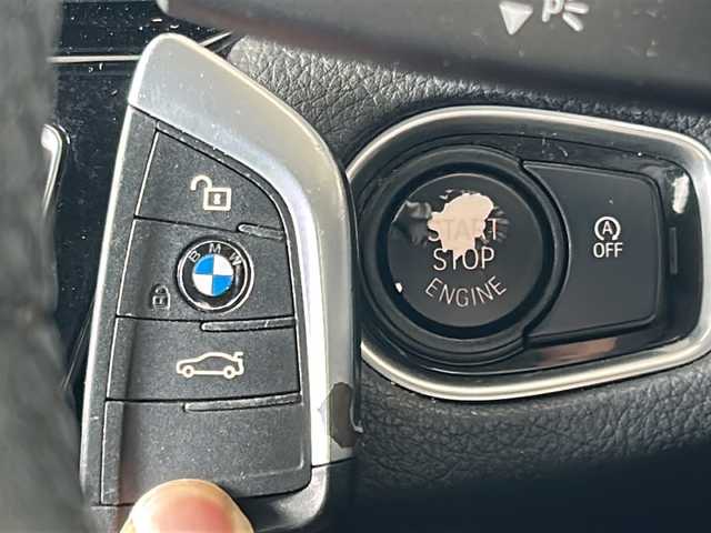ＢＭＷ ２１８ｉ アクティブツアラー 岐阜県 2016(平28)年 4.9万km サファイアブラックP /登録時48838km//純正HDDナビ/(FM/AM/CD/DVD/BT/USB)//クルーズコントロール//バックカメラ//フロアマット//純正16インチアルミホイール//純正LEDヘッドライト//フォグランプ//ETC//スペアキー×１//プッシュスタート＆スマートキー