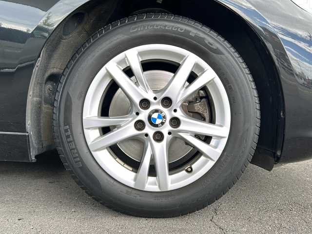 ＢＭＷ ２１８ｉ アクティブツアラー 岐阜県 2016(平28)年 4.9万km サファイアブラックP /登録時48838km//純正HDDナビ/(FM/AM/CD/DVD/BT/USB)//クルーズコントロール//バックカメラ//フロアマット//純正16インチアルミホイール//純正LEDヘッドライト//フォグランプ//ETC//スペアキー×１//プッシュスタート＆スマートキー