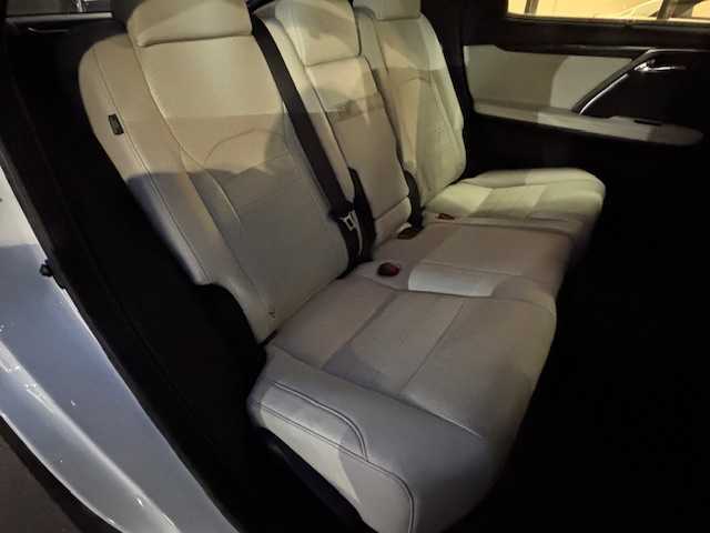 レクサス ＲＸ 200t Fスポーツ 宮城県 2017(平29)年 8.3万km ホワイトノーヴァガラスフレーク 登録時走行距離82558km/純正SDナビ/フルセグTV/Bluetooth/ウェルカムライト/サンルーフ/ETC/パドルシフト/純正フロアマット/電動リアゲート/オートマチックハイビーム/ステアリングヒーター/ナノイー/追従クルーズコントロール/ステアリングリモコン/アイドリングストップ/LEDヘッドライト/フォグランプ/衝突軽減ブレーキ/レザーシート/純正アルミホイール/スマートキー