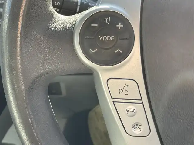 トヨタ プリウス S ツーリングセレクション 千葉県 2009(平21)年 13.5万km シルバーM 純正ナビ【DVD、CD、MD、AUX、AM、FM】/純正17インチアルミホイール/オートライト/フォグ/ビルトインETC/ステアリングスイッチ/IPA（インテリジェントパーキングアシスト）プレサポートスイッチ/ヘッドライトウォッシャー/コーナーセンサー（前）/バックカメラ/トノカバー/ドアバイザー/取説/ナビ説