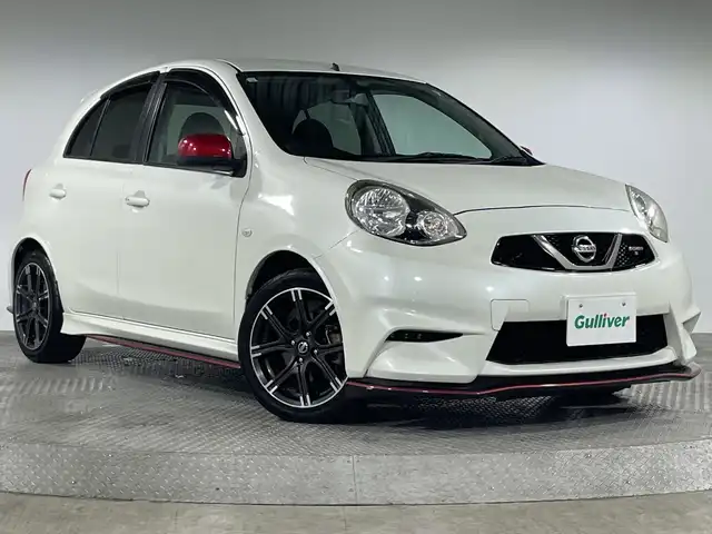 日産 マーチ ニスモS 神奈川県 2017(平29)年 4.5万km ブリリアントホワイトパール 5速MT/純正7型SDナビゲーション【MM318D-W】/AM FM Bluetooth フルセグ SD CD DVD/バックカメラ/革巻きステアリング/ETC/純正フロアマット/LEDヘッドライト/オートライト/フォグランプ/電動格納ミラー/純正16インチアルミホイル/プッシュスタート/スマートキー/スペアキー/純正ドアバイザー