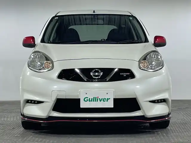日産 マーチ ニスモS 神奈川県 2017(平29)年 4.5万km ブリリアントホワイトパール 5速MT/純正7型SDナビゲーション【MM318D-W】/AM FM Bluetooth フルセグ SD CD DVD/バックカメラ/革巻きステアリング/ETC/純正フロアマット/LEDヘッドライト/オートライト/フォグランプ/電動格納ミラー/純正16インチアルミホイル/プッシュスタート/スマートキー/スペアキー/純正ドアバイザー