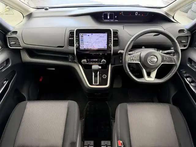 日産 セレナ ハイウェイスター G 愛知県 2016(平28)年 3.5万km ブリリアントホワイトパール ワンオーナー/メモリナビ/フルセグテレビ/バックカメラ/フリップダウンモニター/ウィンカーミラー/クルーズコントロール/ドアバイザー/プッシュスタート/両側パワースライドドア/ETC/新車保証書/取扱説明書