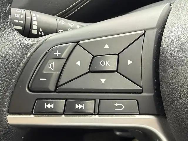 日産 セレナ ハイウェイスター G 愛知県 2016(平28)年 3.5万km ブリリアントホワイトパール ワンオーナー/メモリナビ/フルセグテレビ/バックカメラ/フリップダウンモニター/ウィンカーミラー/クルーズコントロール/ドアバイザー/プッシュスタート/両側パワースライドドア/ETC/新車保証書/取扱説明書