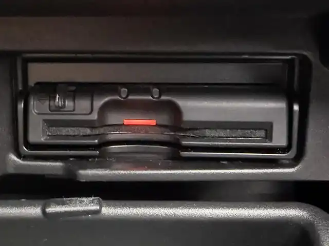 日産 セレナ ハイウェイスター G 愛知県 2016(平28)年 3.5万km ブリリアントホワイトパール ワンオーナー/メモリナビ/フルセグテレビ/バックカメラ/フリップダウンモニター/ウィンカーミラー/クルーズコントロール/ドアバイザー/プッシュスタート/両側パワースライドドア/ETC/新車保証書/取扱説明書