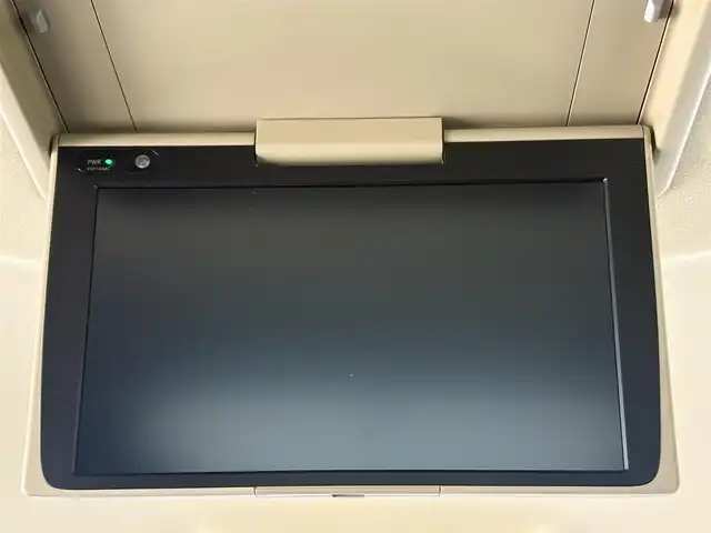 トヨタ アルファード X 滋賀県 2019(令1)年 9.3万km グラファイトM 純正10インチナビ/【Bluetooth/CD/DVD/フルセグTV】/純正フリップダウンモニター/両側パワースライドドア/レーダークルーズコントロール/プリクラッシュセーフティ/レーンディパーチャーアラート/プリクラッシュセーフティ/クリアランスソナー/ブラインドスポットモニター/LEDヘッドライト/オートマチックハイビーム/純正デジタルインナーミラー/ビルトインETC/前後ドライブレコーダー/電動パーキングブレーキ/オートブレーキホールド/純正フロアマット/プッシュスタート/スマートキー/ステアリングリモコン