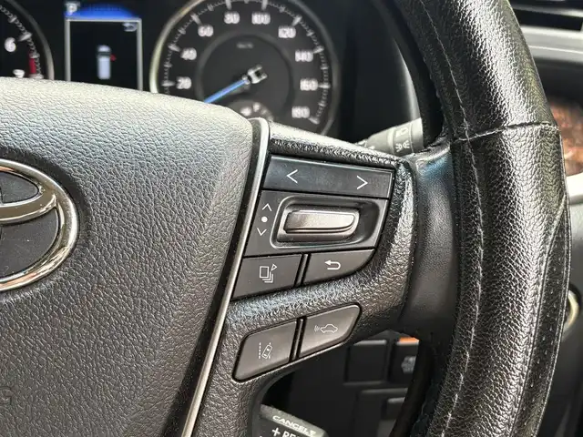 トヨタ アルファード X 滋賀県 2019(令1)年 9.3万km グラファイトM 純正10インチナビ/【Bluetooth/CD/DVD/フルセグTV】/純正フリップダウンモニター/両側パワースライドドア/レーダークルーズコントロール/プリクラッシュセーフティ/レーンディパーチャーアラート/プリクラッシュセーフティ/クリアランスソナー/ブラインドスポットモニター/LEDヘッドライト/オートマチックハイビーム/純正デジタルインナーミラー/ビルトインETC/前後ドライブレコーダー/電動パーキングブレーキ/オートブレーキホールド/純正フロアマット/プッシュスタート/スマートキー/ステアリングリモコン