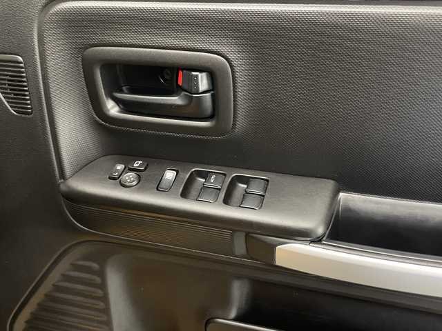 スズキ スペーシア ギア HYBRID XZ 宮崎県 2019(令1)年 4.9万km アクティブイエロー/ガンメタリック2トーン 純正ナビ/Ｂｌｕｅｔｏｏｔｈ/フルセグＴＶ/ＣＤ／ＤＶＤ/アラウンドビューモニター/バックカメラ/両側パワースライドドア/ドライブレコーダー/Ｄ／Ｎ席シートヒーター/コーナセンサー/スペアキー/ＥＴＣ