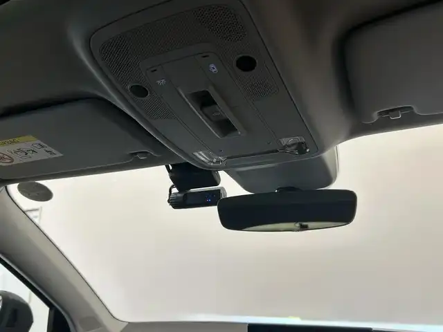 アウディ Ｑ２ 30TFSIスポーツ 岡山県 2019(令1)年 2万km グレー 純正ナビ/Bluetooth/CD/USB/SD/AppleCarplay/AndroidAuto/バーチャルコックピット/サンルーフ/ETC2.0/シートヒーター/クルーズコントロール/速度警告/距離警告/パーキングエイド/Audiプレセンス/Audiサイドアシスト/Audiアクティブレーンアシスト/休憩の推奨/レインセンサー