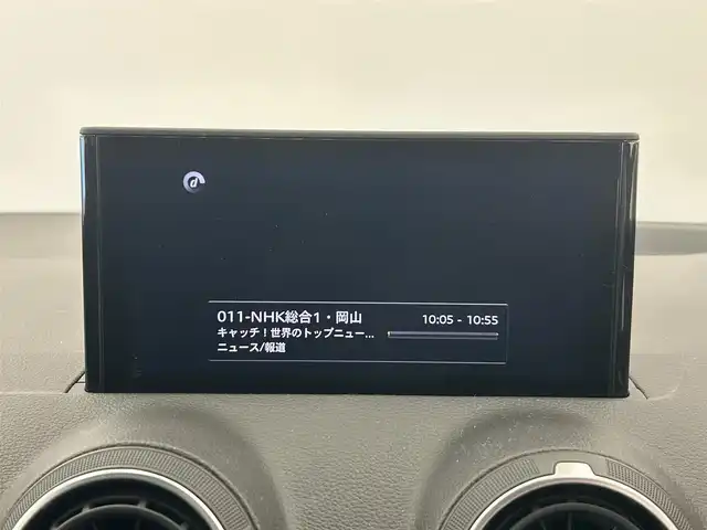 アウディ Ｑ２ 30TFSIスポーツ 岡山県 2019(令1)年 2万km グレー 純正ナビ/Bluetooth/CD/USB/SD/AppleCarplay/AndroidAuto/バーチャルコックピット/サンルーフ/ETC2.0/シートヒーター/クルーズコントロール/速度警告/距離警告/パーキングエイド/Audiプレセンス/Audiサイドアシスト/Audiアクティブレーンアシスト/休憩の推奨/レインセンサー