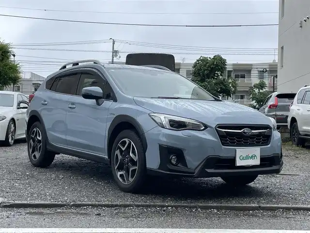 スバル ＸＶ ハイブリッド 2．0e－S アイサイト 東京都 2020(令2)年 0.5万km クールグレーカーキ 登録時走行距離4246km/ワンオーナー/純正メモリナビ/（DVD/フルセグTV/Bluetooth/MSV）/DIATONE SOUND/バックカメラ/ETC/前席パワーシート/D席メモリシート/X-MODE/ステアマチック/アイサイトver.3/・全車速追従機能付クルーズコントロール/・プリクラッシュブレーキ/・アイサイトツーリングアシスト/・アクティブレーンキープ/・AT誤発進抑制制御/・AT誤後進抑制制御/・後退時ブレーキアシスト/・車線逸脱警報/・ふらつき警報/・先行車発進お知らせ/ルーフレール/純正LEDヘッドライト/純正18インチアルミホイール/スマートキー/スペアキー1本/保証書/取扱説明書
